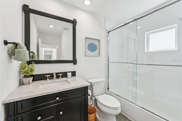 Image No.56-4 Bed Property for sale