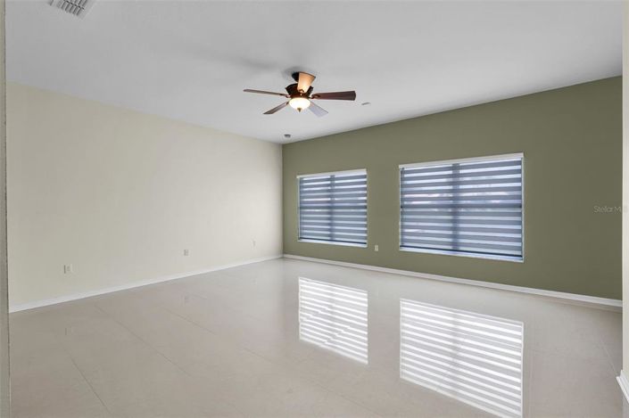 Image No.20-4 Bed Property for sale