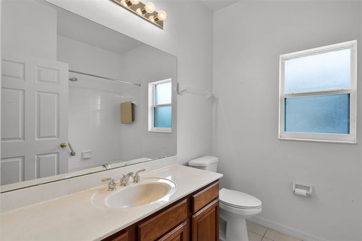 Image No.32-4 Bed Property for sale