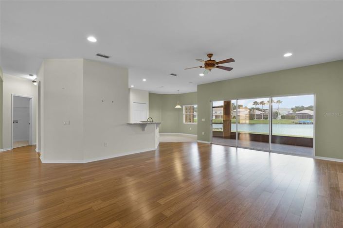 Image No.8-4 Bed Property for sale