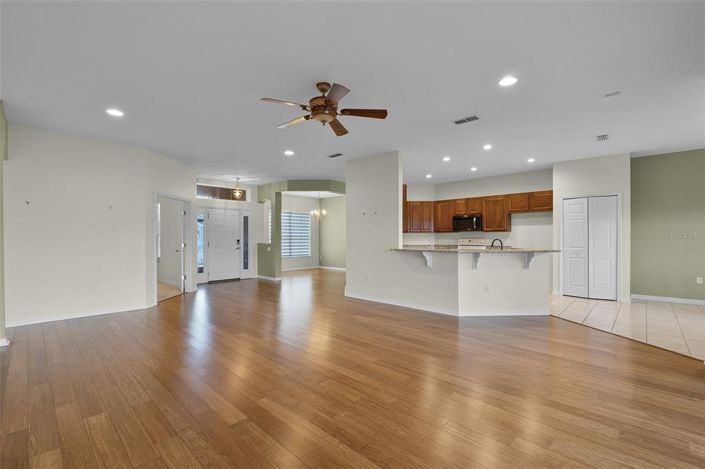 Image No.9-4 Bed Property for sale