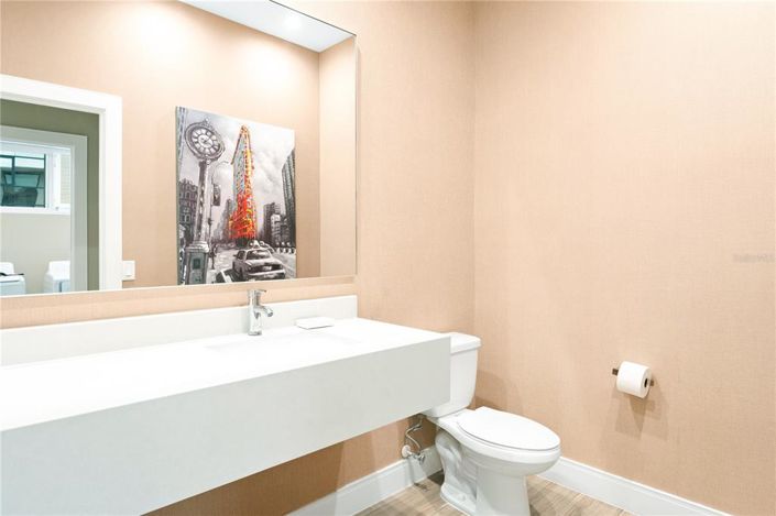 Image No.21-4 Bed Townhouse for sale