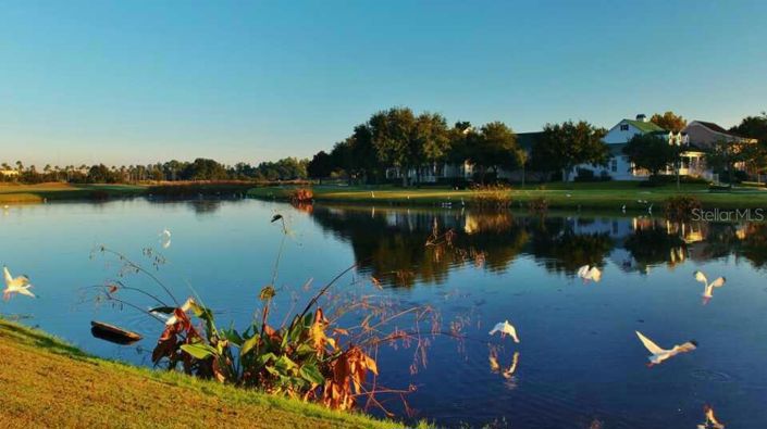 Image No.4-4 Bed Property for sale