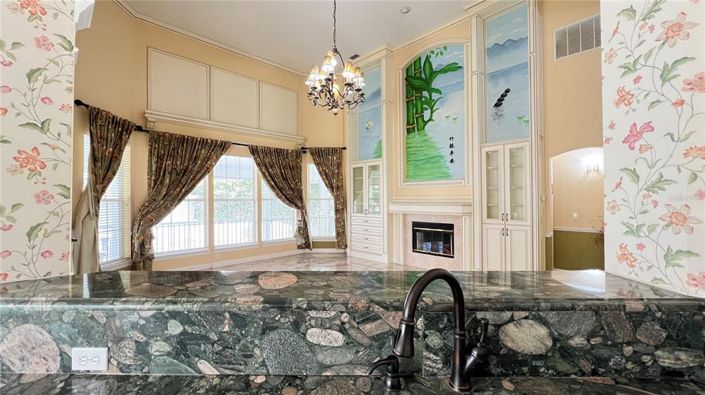 Image No.45-4 Bed Property for sale