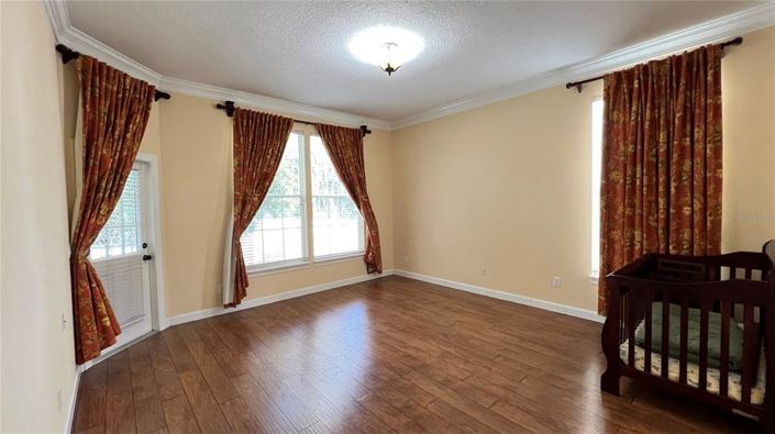 Image No.49-4 Bed Property for sale