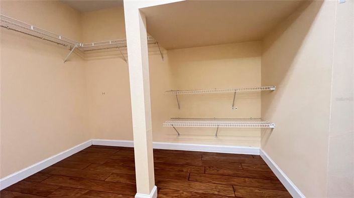 Image No.53-4 Bed Property for sale