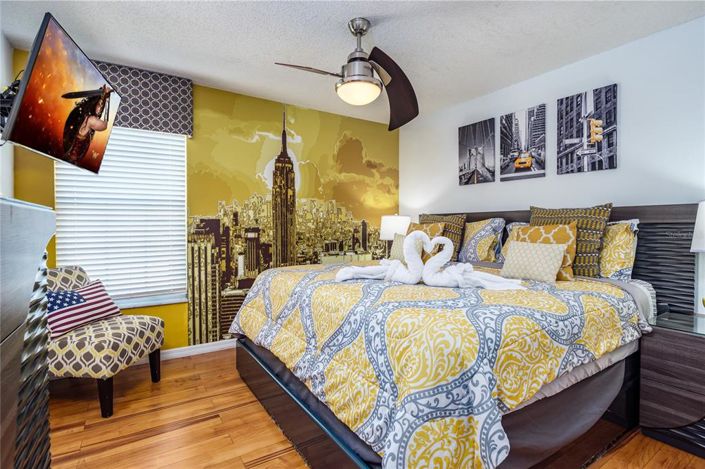 Image No.31-6 Bed Property for sale