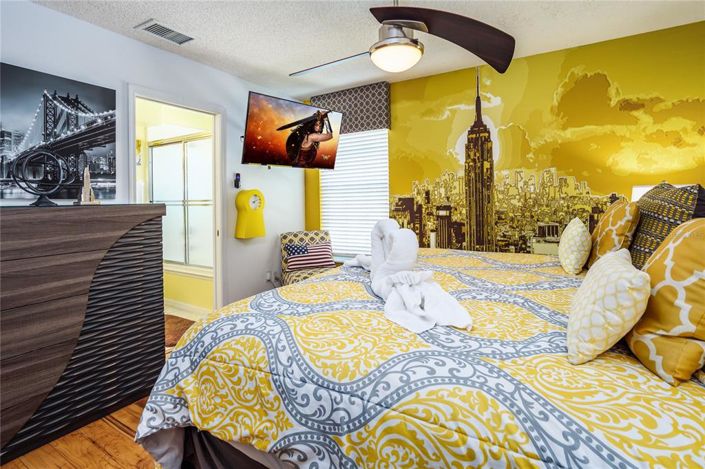 Image No.32-6 Bed Property for sale