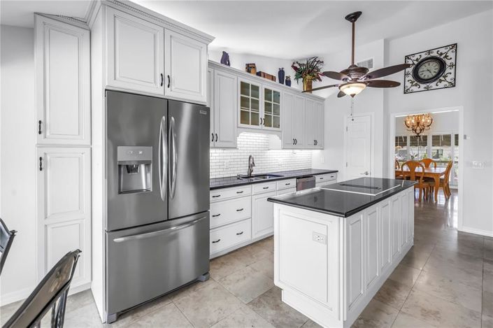 Image No.29-3 Bed Property for sale