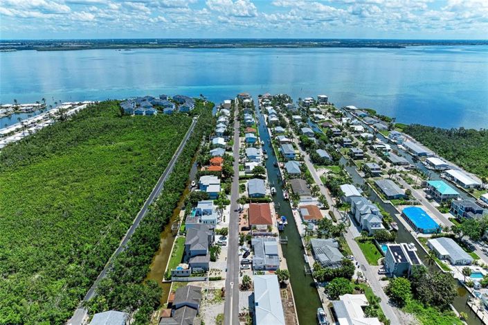 Image No.47-2 Bed Property for sale