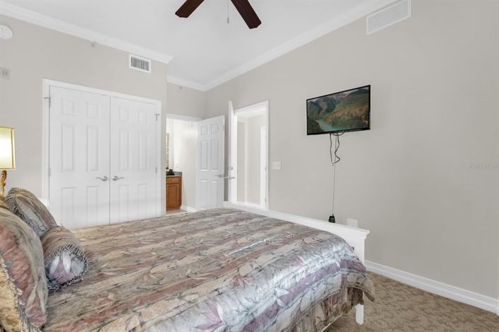 Image No.17-3 Bed Property for sale