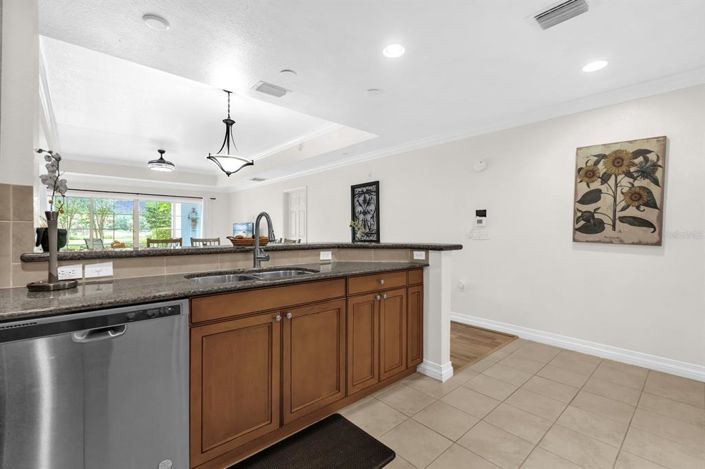 Image No.9-3 Bed Property for sale