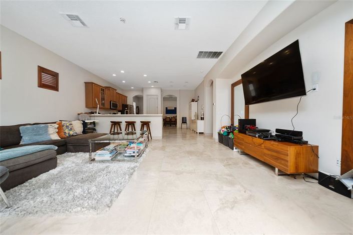 Image No.11-4 Bed Property for sale