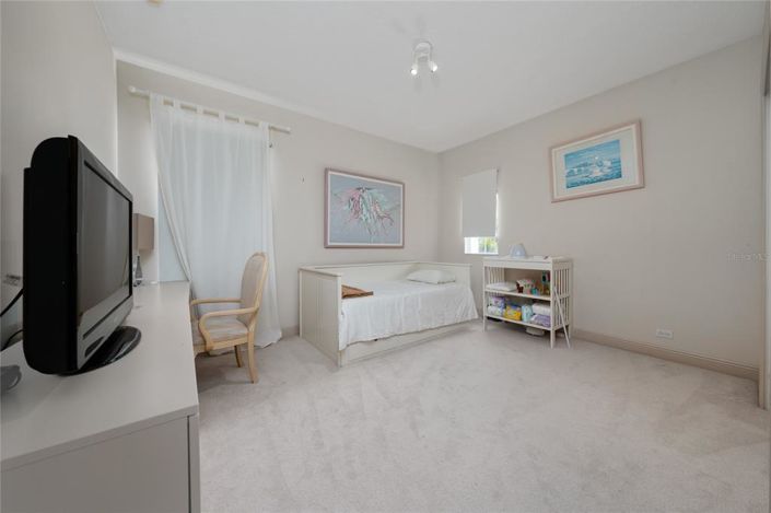 Image No.16-4 Bed Property for sale