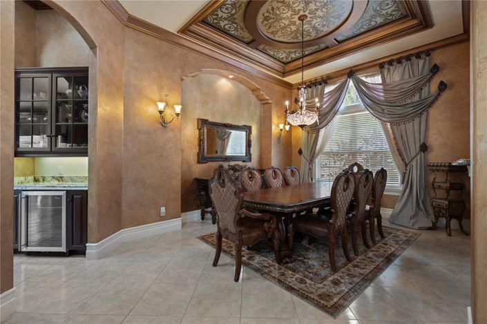 Image No.16-5 Bed Property for sale