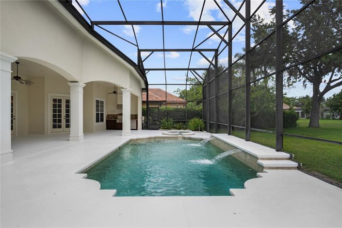 Image No.33-5 Bed Property for sale