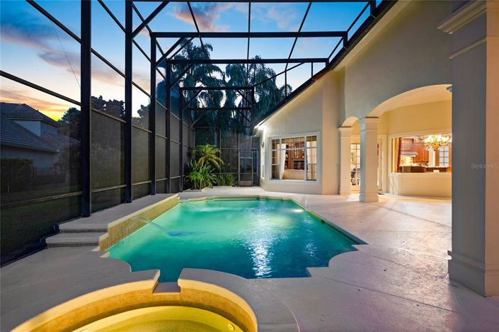 Image No.36-5 Bed Property for sale