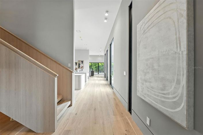 Image No.22-4 Bed Property for sale