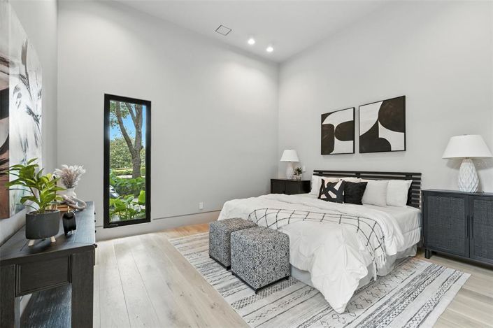 Image No.25-4 Bed Property for sale