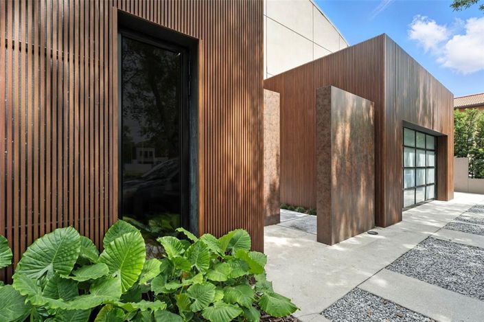 Image No.5-4 Bed Property for sale