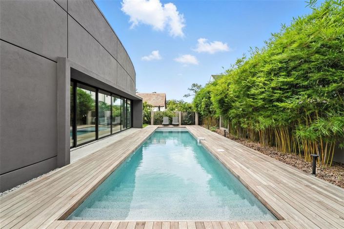 Image No.52-4 Bed Property for sale