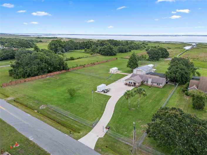 Image No.2-3 Bed Property for sale