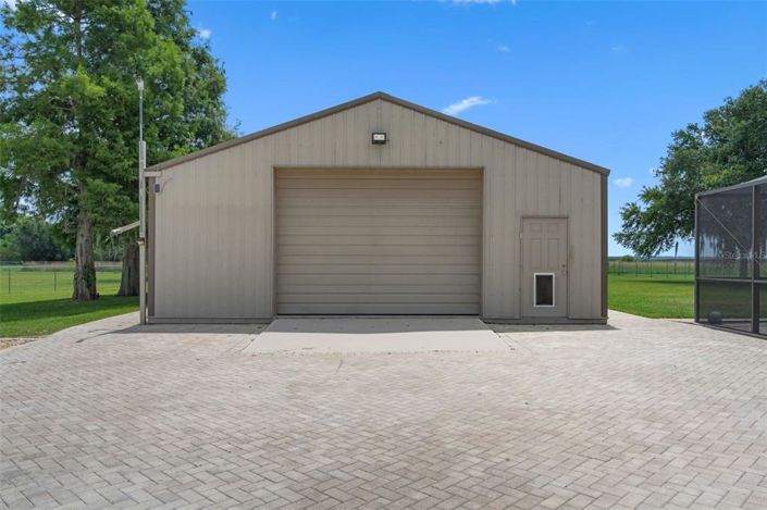 Image No.23-3 Bed Property for sale