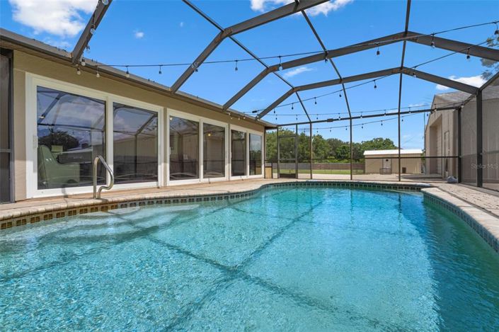 Image No.40-3 Bed Property for sale