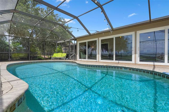 Image No.41-3 Bed Property for sale