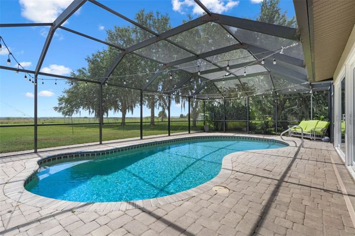 Image No.42-3 Bed Property for sale