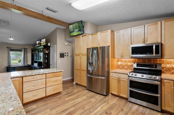 Image No.48-3 Bed Property for sale