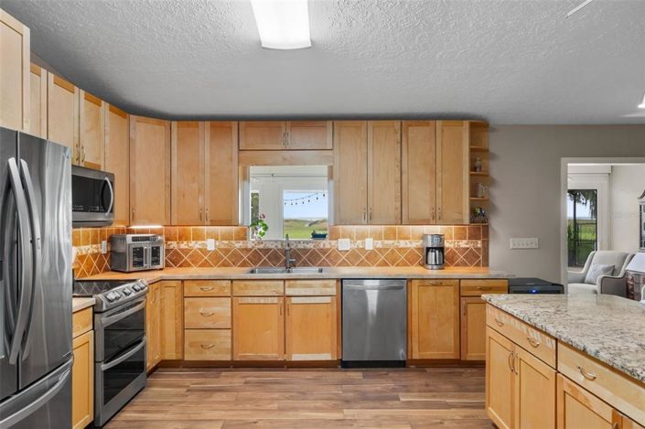 Image No.52-3 Bed Property for sale