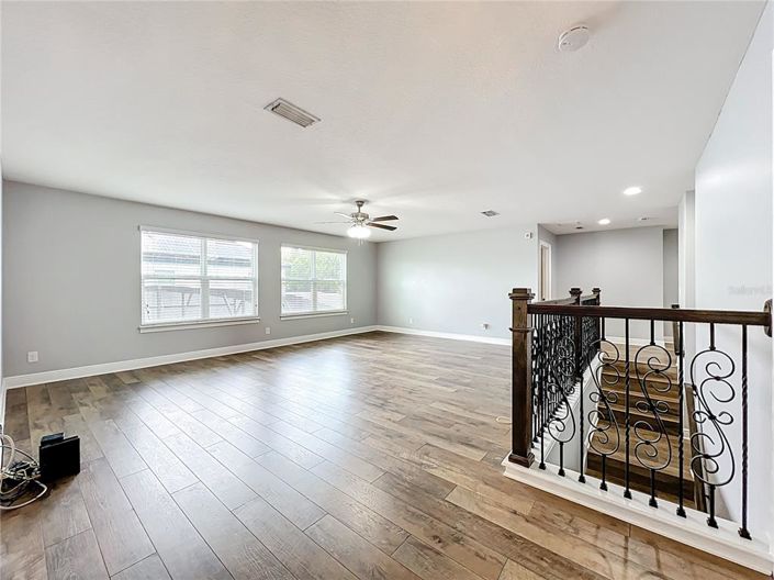 Image No.51-5 Bed Property for sale