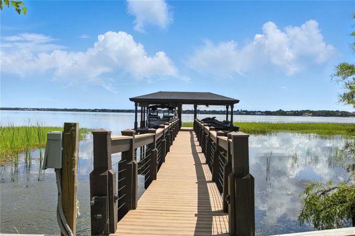 Image No.37-3 Bed Property for sale