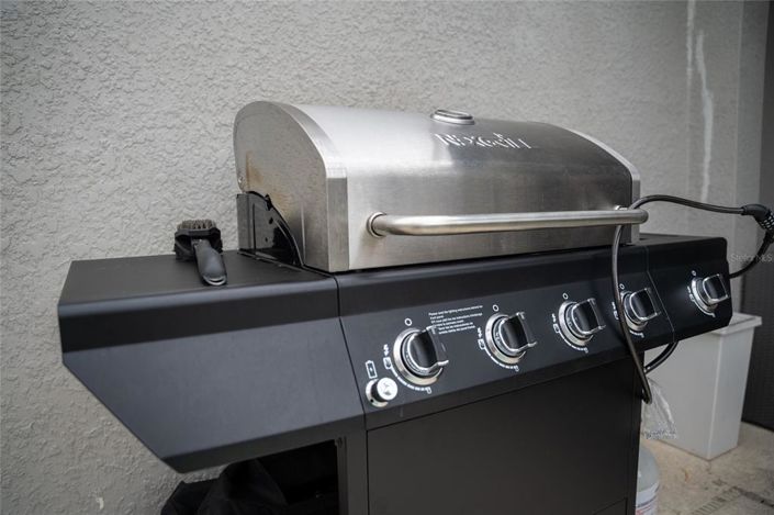 Image No.54-5 Bed Townhouse for sale