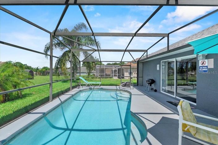 Image No.28-3 Bed Property for sale