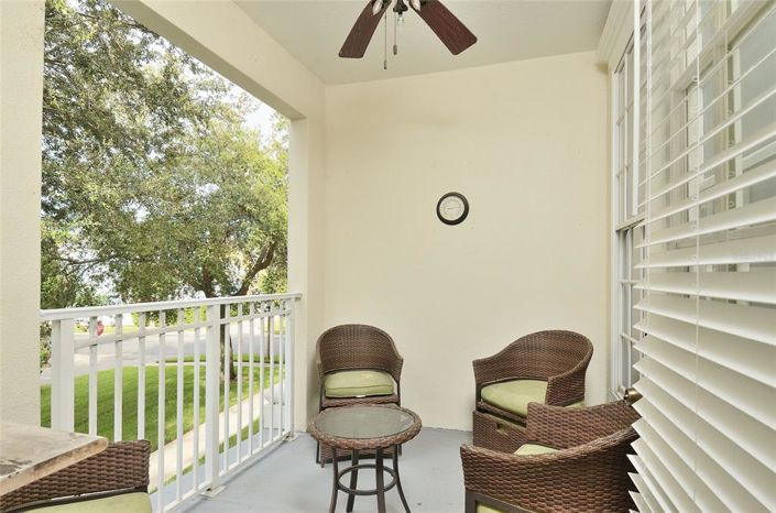 Image No.9-2 Bed Property for sale