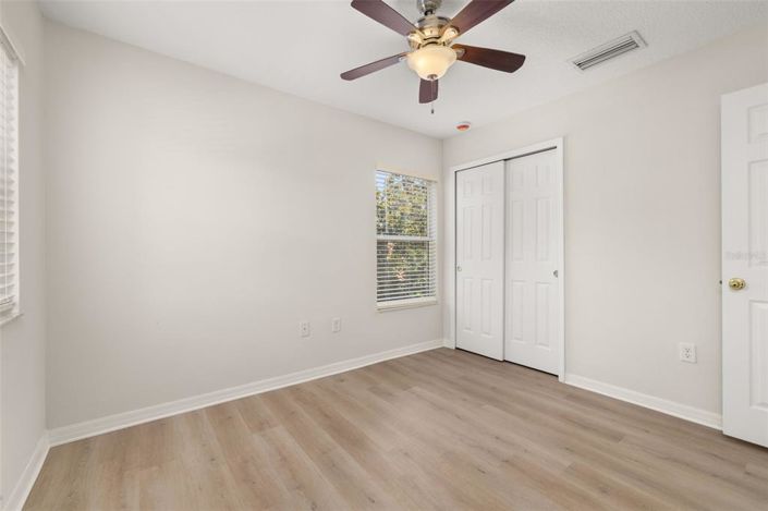 Image No.19-3 Bed Townhouse for sale