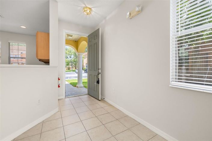 Image No.3-3 Bed Townhouse for sale