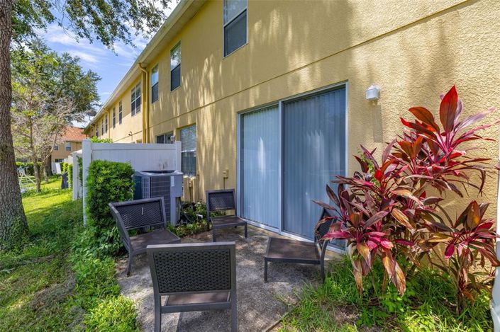 Image No.30-3 Bed Townhouse for sale