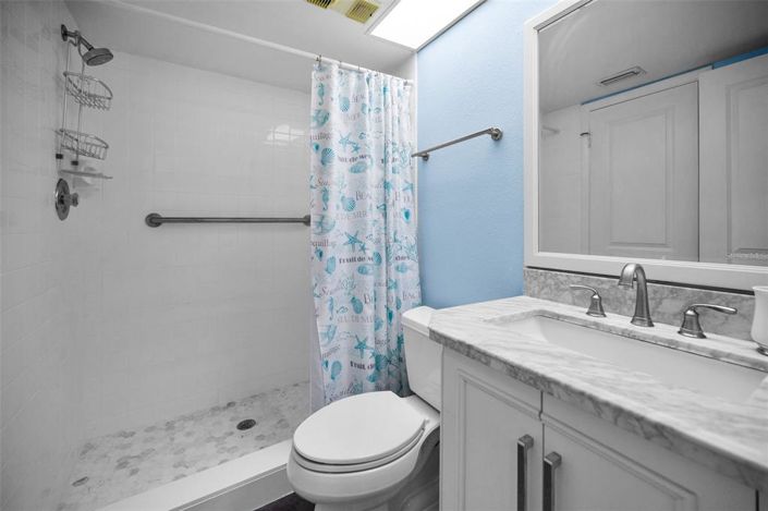 Image No.20-2 Bed Property for sale