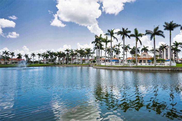 Image No.22-2 Bed Property for sale