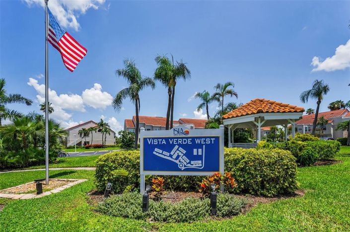 Image No.34-2 Bed Property for sale