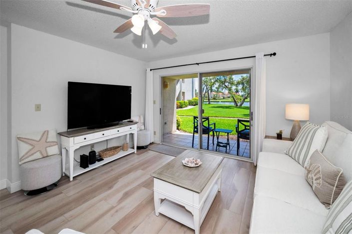 Image No.9-2 Bed Property for sale