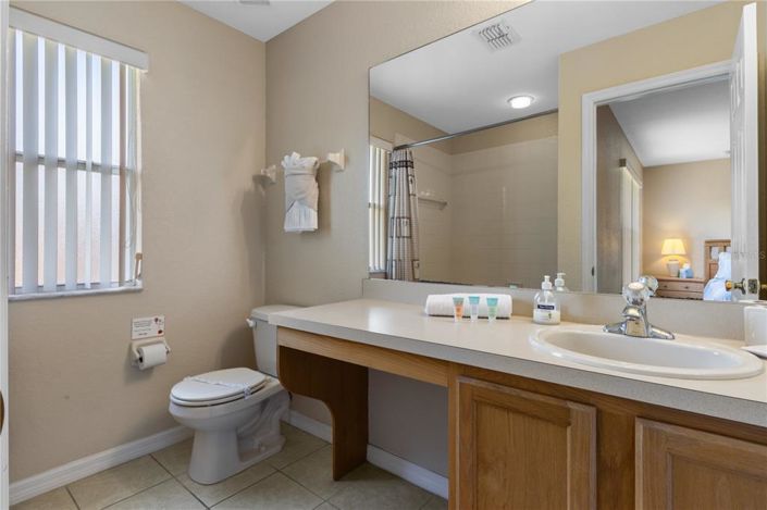 Image No.26-4 Bed Townhouse for sale