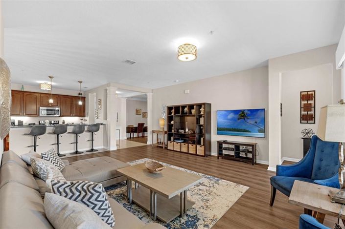 Image No.13-2 Bed Property for sale