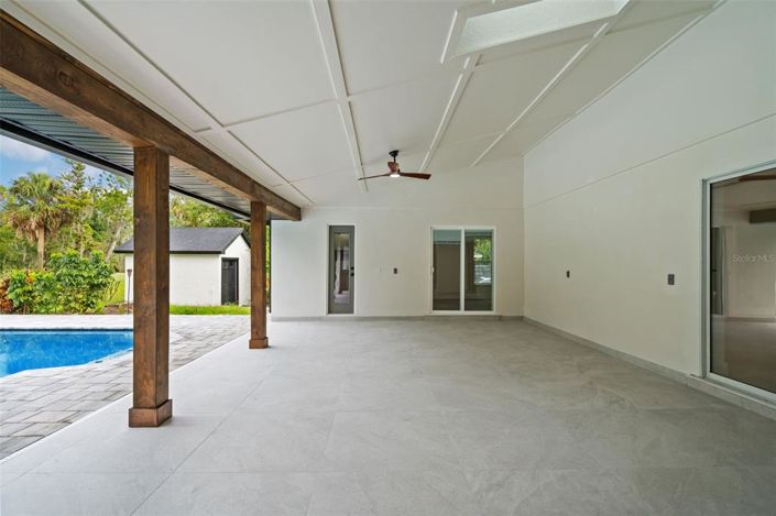 Image No.37-4 Bed Property for sale