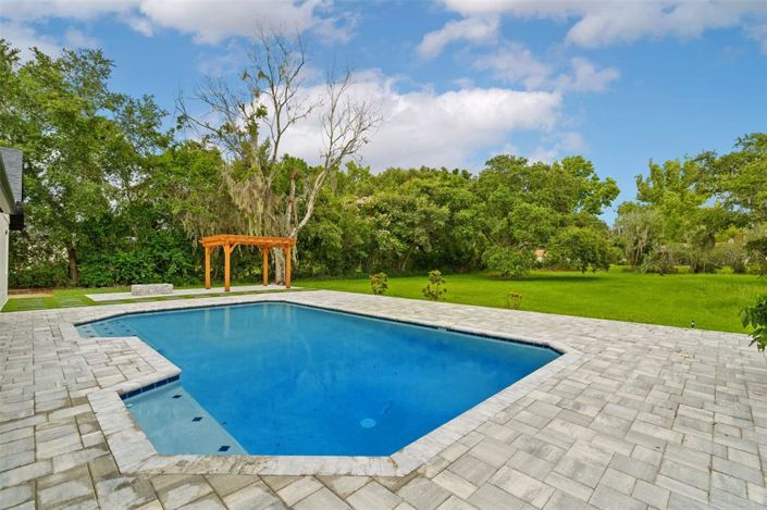 Image No.45-4 Bed Property for sale