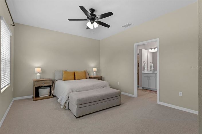 Image No.15-4 Bed Property for sale