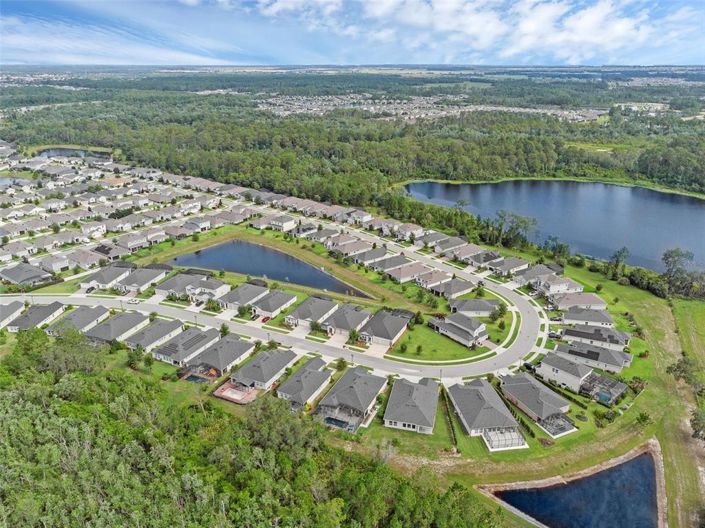 Image No.52-4 Bed Property for sale